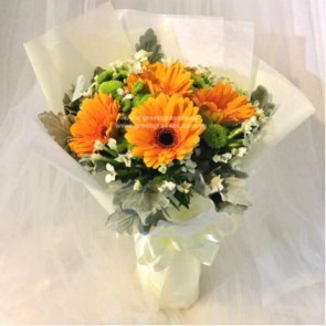 HB06513-ORW-6 Orange Gerbera hand bouquet