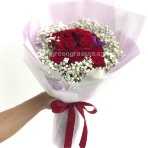 HB07820-BOQ-9 Red Rose hand bouquet